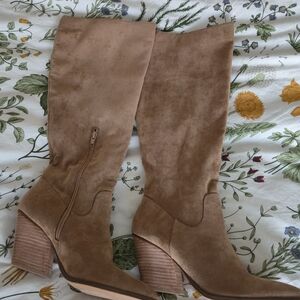 Women's Tan Suede Knee-High Boots